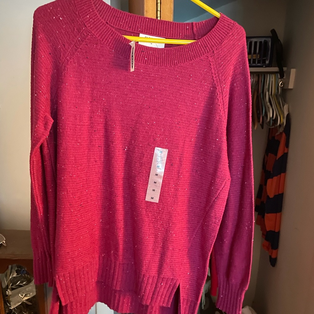 Old navy maroon sweater. Women’s size M